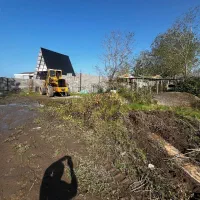 ۴۱۲متر زمین مسکونی بر اول ساحل/۲۰۰متری دریا