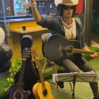 سورپرایز / تولد / موسیقی زنده / گیتاریست /خواننده|خدمات پذیرایی، مراسم|هشتگرد, شهرک ولیعصر (مصلی)|دیوار