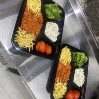 کارگر ساده آقاباجای خواب وخوراک حتما مجردباشه