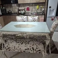 میز نهار خوری|کافی‌شاپ و رستوران|همدان, |دیوار