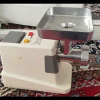 چرخ گوشت نانیوا