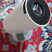 ویدئو پروژکتور 4k مدل HY300