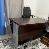 میز اداری و تحریر