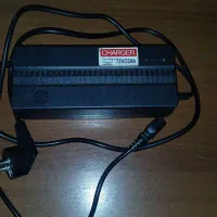 فروش شارژر اورجینال موتور سافاری