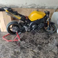 1000R1