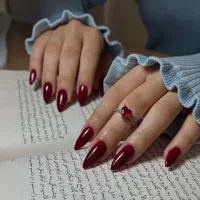 آموزش کاشت ناخن صفرتاصد خصوصی/نیمه خصوصی