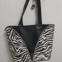 چندتا کیف و کتونی در حدنو|کیف، کفش، کمربند|رشت, چله خانه|دیوار