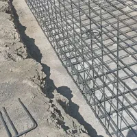 دوتا کارگرنیمه ماهر نیازمندیم آرماتوربندی وقالبندی