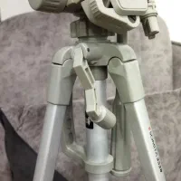 پایه دوربین|دوربین عکاسی و فیلم‌برداری|شیراز, باغ تخت|دیوار