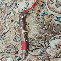 خنجر کوچک تیز