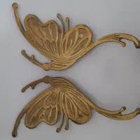 یک جفت پروانه و جاکلیدی برنز