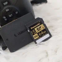 Canon 2000D کم‌کارکرد، تمیزِ تمیز، همراه لنز 18-55|دوربین عکاسی و فیلم‌برداری|اسلام‌شهر, شهرک مفیدی|دیوار