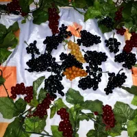 گل و میوه مصنوعی متنوع