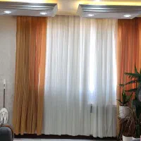 پرده پذیرایی و بالکن