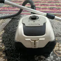 جاروبرقی پاکشوما