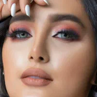 ۵۰%تخفیف لاین رنگ و لایت میکاپ وشنیون به مدت ۱ ماه|خدمات آرایشگری و زیبایی|فولادشهر, B2|دیوار