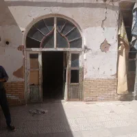خانه فروش ۱۳۰ مت لب خیابان فرهنگیان نصف قیمت|فروش خانه و ویلا|یزد, |دیوار
