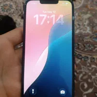 گوشی آیفون نرمال