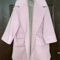 پالتوفوتر،بارونی،مانتو|لباس|رشت, منظریه|دیوار