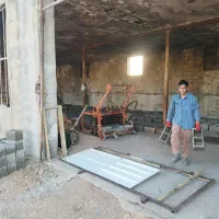 کارگر بلوک زنی
