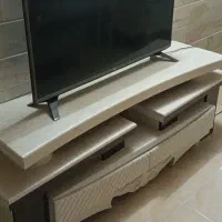 تلوزیون LED - LG همراه با میز چهارتیکه دورو