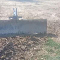 با سلام یک قبضه بیل پشت تراکتور  به فروش می‌رسد