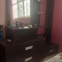 میز آرایش|تخت و سرویس خواب|شیراز, شهرک گلستان|دیوار