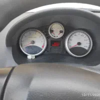 پژو 207 نقره ای مدل 98