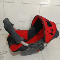 کریر وآغوش کودک