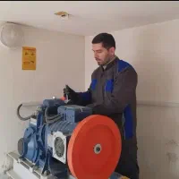 خدمات مهندسی آسانسور پرهیزکار