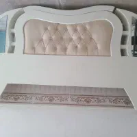 تخت دونفره