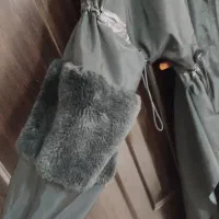 بارونی خوشگل و زیبا وسالم|لباس|قم, پردیسان|دیوار