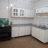 ۸ متر کابینت فلزی درحدنو و گاز ۵ شعله سالم