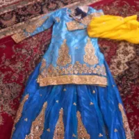 لباس محلی|لباس|شهرکرد, |دیوار