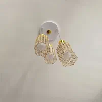 لوستر سه شاخه درحدنو بفروش میرسد
