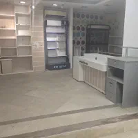 فروشگاه ۵۰متری به همراه انبار ۱۲۰متری