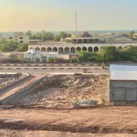 زمین ۳۲۰ متر لوکیشن خوب