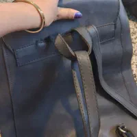 کیف|کیف، کفش، کمربند|جم, |دیوار