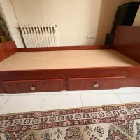 تخت یک نفره|تخت و سرویس خواب|تهران, طرشت|دیوار
