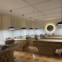 جذب نیرو در سالن زیبایی زنانه