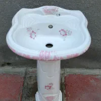 روشویی بسیار سالم و تمیز، کم کار|لوازم سرویس بهداشتی|قروه, |دیوار