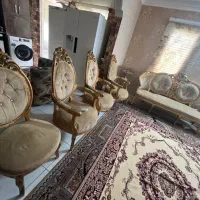 مبل سلطنتی همراه با ساعته آبنما و میز تلویزیون|مبلمان خانگی و میز عسلی|فردیس, نسترن غربی|دیوار