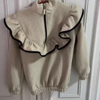 لباس|لباس|تهران, دریاچه شهدای خلیج فارس|دیوار