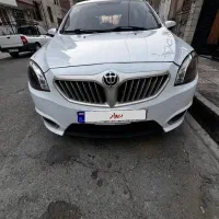 برلیانس ۳۲۰