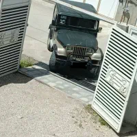 جیپ صحرا تمیز