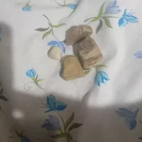 چند تا سنگ قدیمی