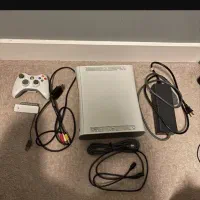 Xbox ۳۶۰فت با جعبه و دوربین کینکت