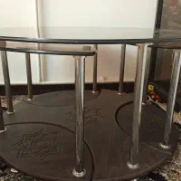 میز بزرگ با عسلی