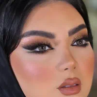 میکاپ و شینیون میکاپ عروس براشینگ کرلی حرفه ای|خدمات آرایشگری و زیبایی|تهران, تهرانپارس غربی|دیوار