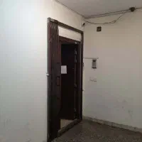 واحد اداری شیک با پارکینگ و روبرو مترو و BRT|فروش دفتر کار، اتاق اداری، مطب|تهران, فلسطین (میدان انقلاب)|دیوار